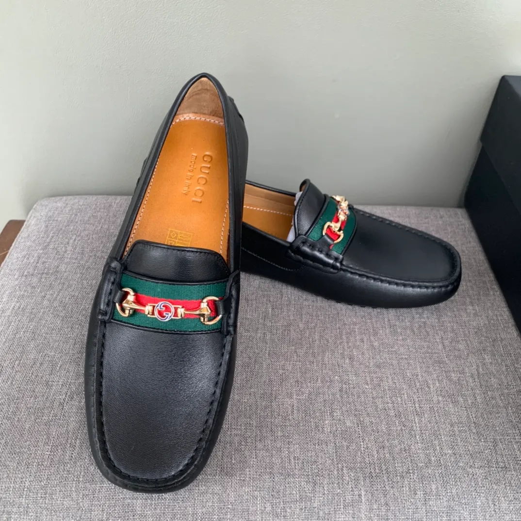 Batch 740💰[strong][strong][strong] Original order quality, new counter styles synchronized, Gucci counter new styles, handmade men's driving shoes, bean shoes, over-the-foot shoes, lazy shoes, exquisite hand-stitching, workmanship details comparable to counters, Italian imported cowhide, water-dyed cowhide lining, tree paste leather feet, sweat-absorbent and anti-odor, off-white, black, brown, 39-44 in large quantities in stock (38, 45 custom-made)